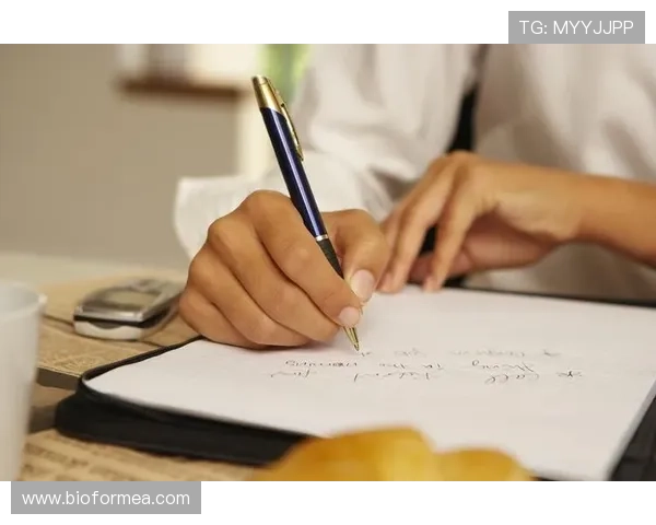 Vini 独家训练法揭秘与足球新闻写作的吸引力提升分析