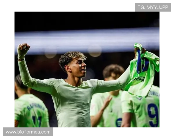 亚马尔与法蒂:新生代边锋成长轨迹及战术适配性对比 亚马尔与法蒂:新生代边锋成长轨迹及战术适配性对比